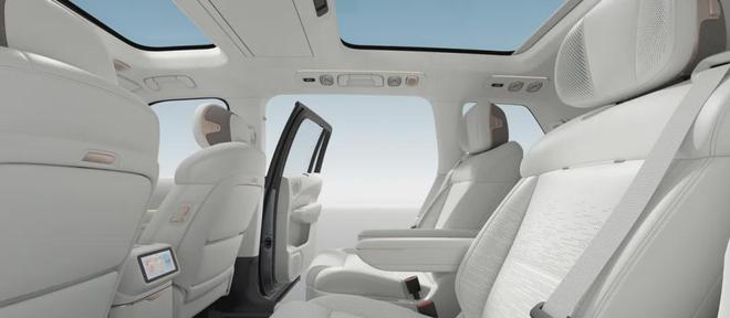 ：是领克旗舰更是行业旗舰尊龙凯时app领克900(图8)