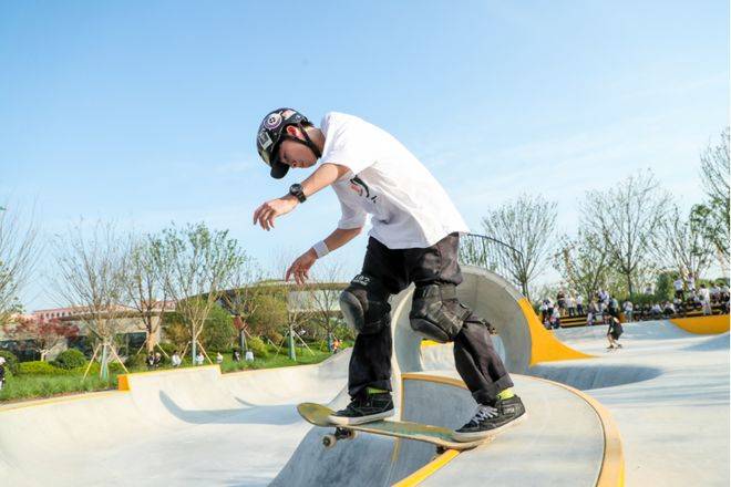 楼盘欢迎您-小区环境-户型-价格-地址-楼盘详情-周边配套-售楼处电话-交房时间